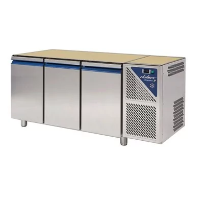 DALMEC - Table réfrigérée négative sans dessus -18/-22°C - 350 L - 3 portes - Sans groupe logé