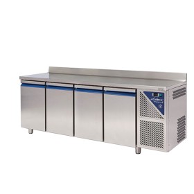 DALMEC - Table réfrigérée avec dosseret - Positive 0/+10°C - 630 L - 4 portes - Groupe logé