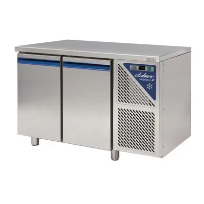 DALMEC - Table réfrigérée positive 0/+10°C - 300 L - 2 portes - Sans dessus - Avec groupe logé