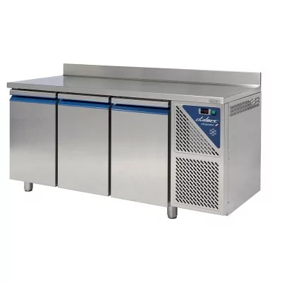 DALMEC - Table réfrigérée positive 0/+10°C - 350 L - 3 portes - Avec dosseret - Sans groupe logé