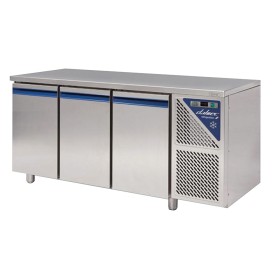 DALMEC - Table réfrigérée positive 0/+10°C - 350 L - 3 portes pleines - Sans dosseret - Sans groupe logé