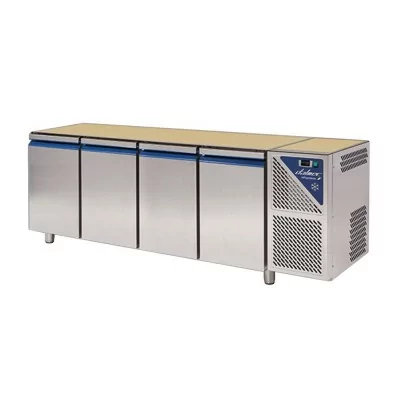 DALMEC - Table réfrigérée positive 0/+10°C - 470 L - 4 portes - Sans dessus - Sans groupe logé