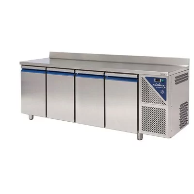 DALMEC - Table réfrigérée positive 0/+10°C - 630 L - 4 portes - Avec dosseret - Sans groupe logé