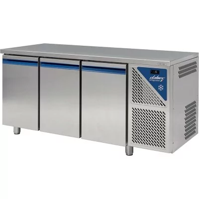 DALMEC - Table réfrigérée positive - Sans groupe - 606 L - 3 portes pleines - P. 800 - 600x400 - Sans dosseret