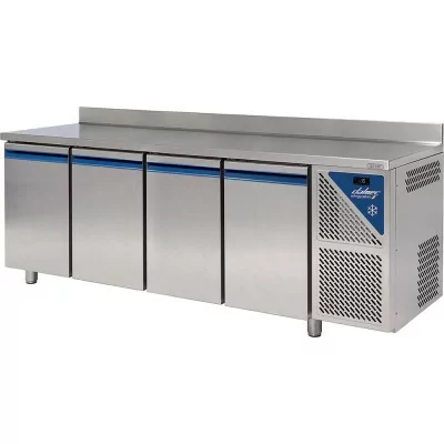 DALMEC - Table réfrigérée positive 0/+10°C - 816 L - 4 portes pleines - P. 800 - 600 x 400 - Avec dosseret