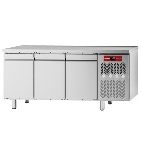 DIAMOND - Table frigorifique, ventilée, 3 portes GN 1/1