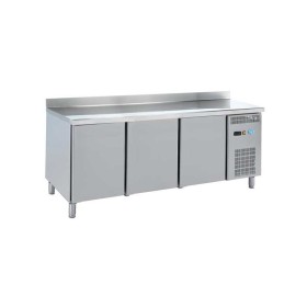 DAP - Table réfrigérée adossée 3 portes GN1/1 P. 700 mm