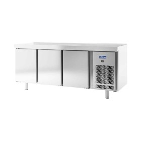 INFRICOOL - Table réfrigérée 3 portes profondeur 600 mm sans dosseret 