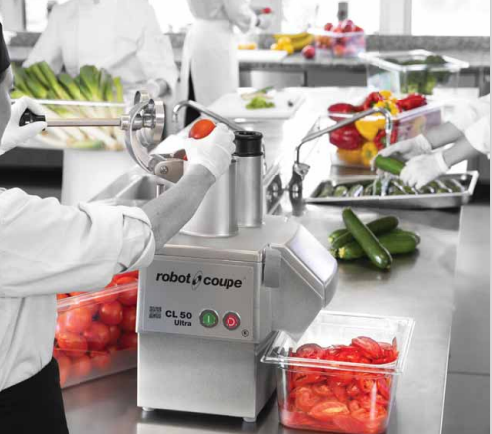 Coupe-légumes Robot-Coupe en action